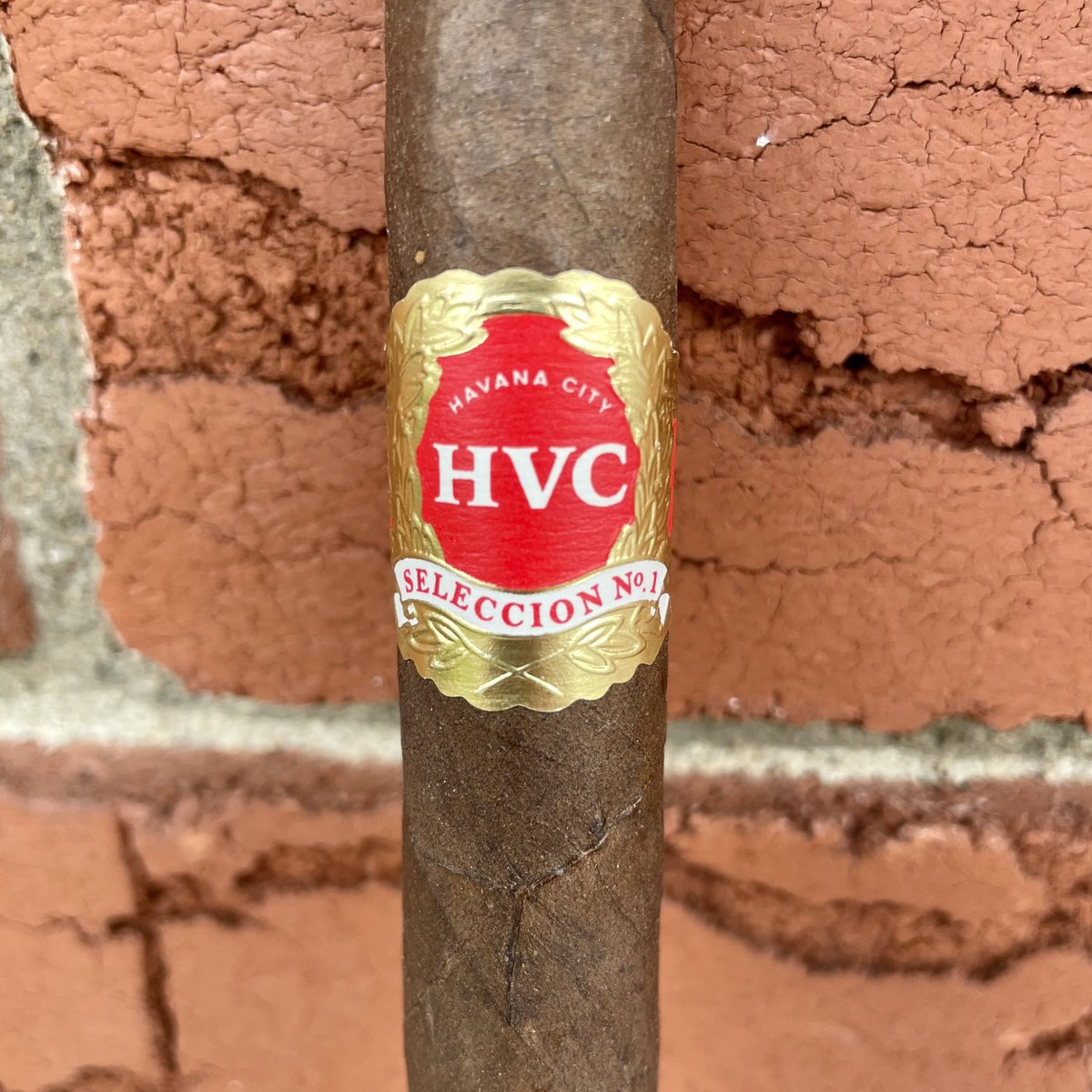 It’s the perfect day to enjoy a @HVCCigars Seleccion No.1. Made at the HVC factory in Nicaragua, these are staples in our humidor (along with the Hot Cake, Cerro and Serie A) and deliver a bold and spicy smoke in a medium + format. #cigar #cigars