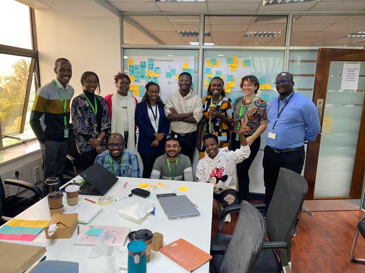 helloyux's tweet photo. 📍Kenya 🇰🇪
This is the second day of an ideation workshop for Safaricom PLC, with GSMA and YUX Design.
💡Our goal: Improve the Pochi la Biashara product so it is better adapted to woman micro-entrepreneurs, and thus contribute to reducing the digital gender gap.
#UX #Research https://t.co/X6bpCusBA0