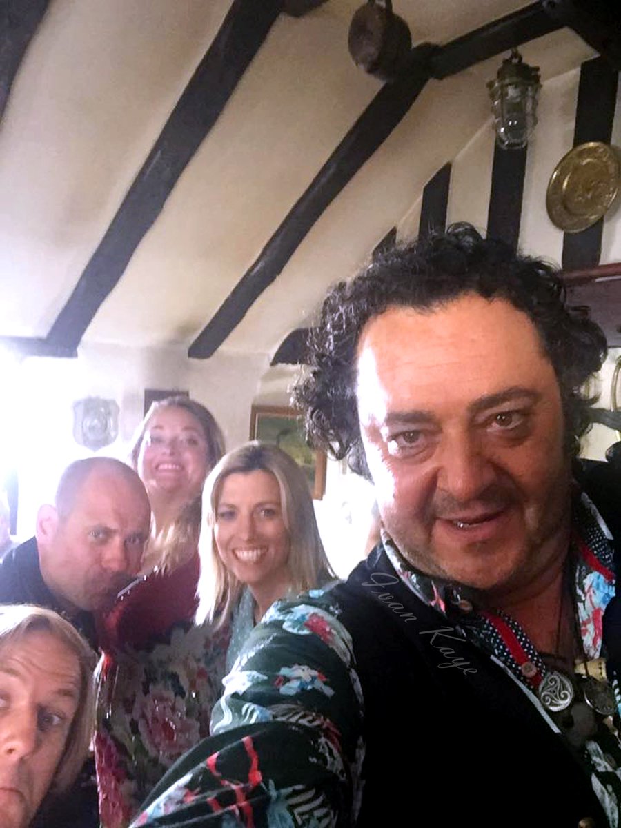 Group selfie gift from behind the scenes of Series 2 of 'The Coroner' (2016) as a #TuesdayTreat. 👑😊
.
#IvanKaye #MickSturrock #TheCoroner #ClaireGoose #MattBardock #BeatieEdney #OliverGomm #BBC #crimedrama