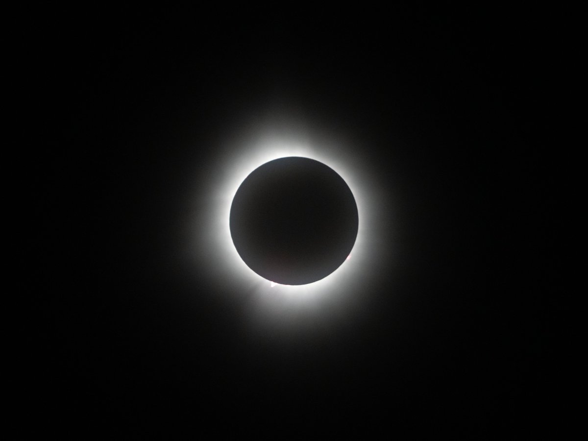 I know you've probably seen a million pictures of the eclipse at this point, but I'm still gonna share mine! First time seeing totality, and it was so worth the trip