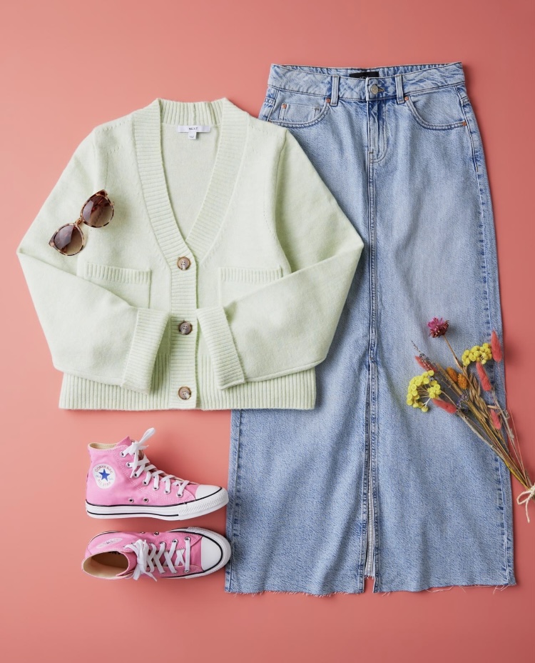 Add some bursts of colour into your spring wardrobe with the help of @nextofficial🌷