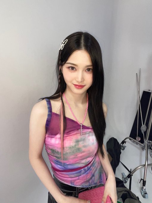 MayuDaily's tweet image. 💖 Pink photoshoot Behind photos 💖