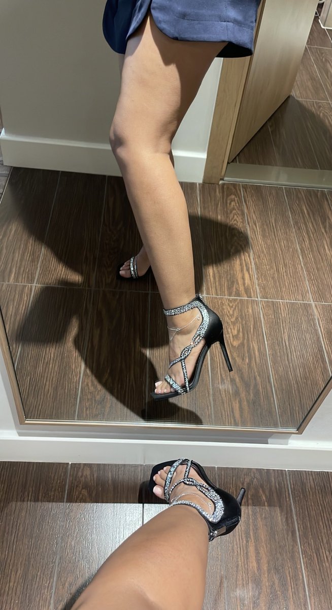 Do you like girls in stiletto heels?