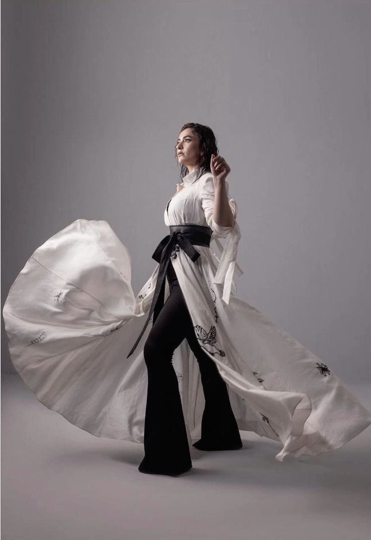 yumnaestic's tweet image. Hot 🔥🥵
@yumnazaidi3

#yumnazaidi #divamagazine #damn