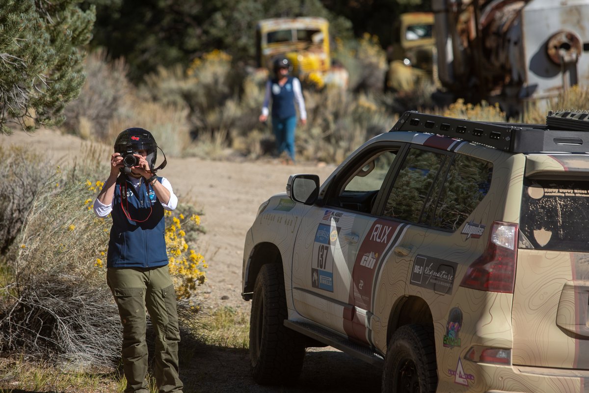 On the Rebelle, even photographers aren’t safe from the spotlight. Here's competitor Michelle Kerby proving it's a two-way street.😉 Competitors got a favorite camera? Bring it along! Just be sure to check our FAQs & rulebook for restrictions on digital cameras and other items.