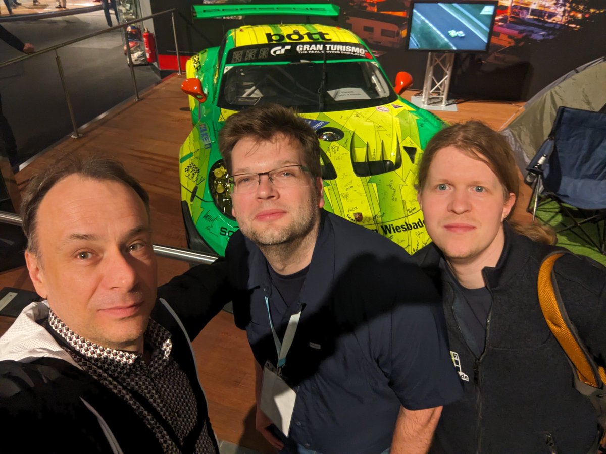 Mandatory selfie with @gunnarmorling @parttimen3rd . Been there, done that! #javaland #nürburgring