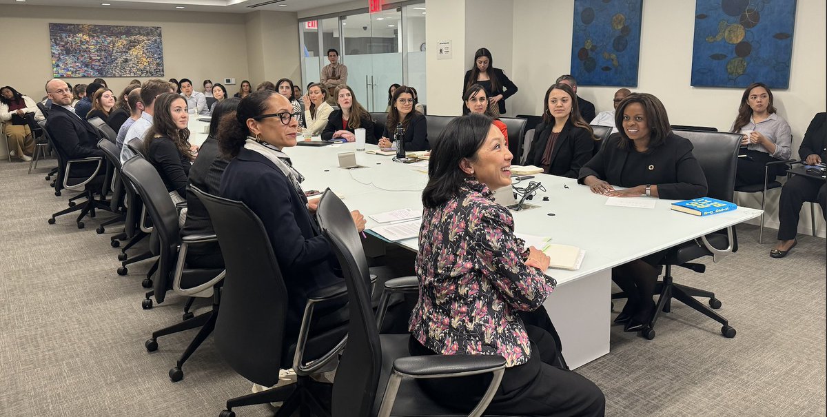 Happening now: Fireside Chat + Q&A with @SandaOjiambo and Liz Yee @eyee5, EVP of Programs at @RockefellerFdn! Stay tuned for live updates.