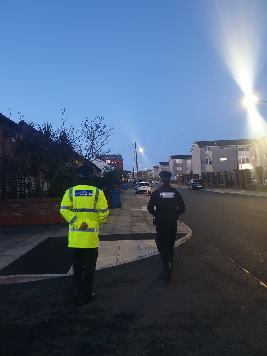 Officers have been patrolling the Dingle area due to increases in Criminal Damage and ASB. Tonight we have attended incidents involving young people causing harassment to member of their own community. Ensure your children are behaving responsibly and check their whereabouts! 📍