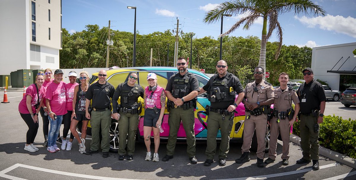 Huge shoutout to @RepJoeCasello, @RepHunschofsky, @loriberman, @TinaPolsky, Councilwoman Fran Nachlas, Deputy Mayor Drucker, @PBCDVS, @ChildRescueCo, & @Bloomingdales for joining us in Boca & Palm Beach! Your support means the world as we continue to make our communities safer.