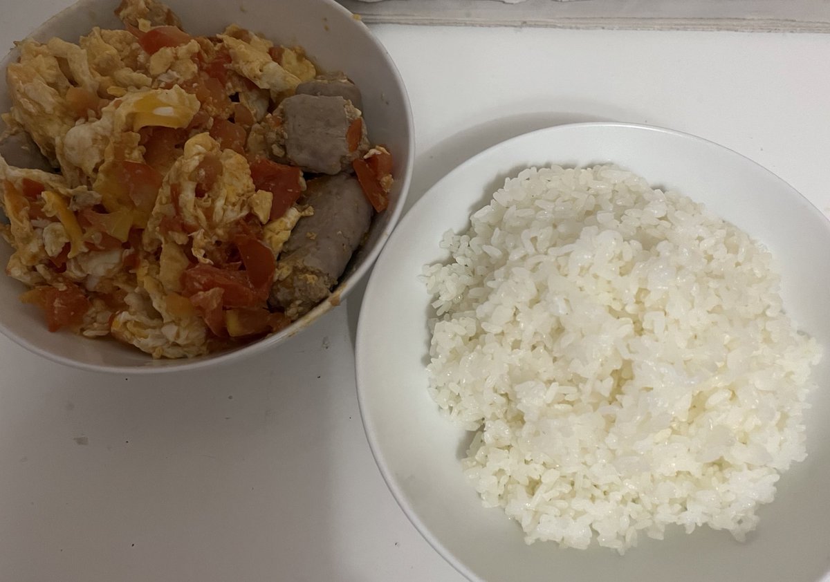 The first homemade rice in this city, Thanks to the wee rice cooker🍀😎