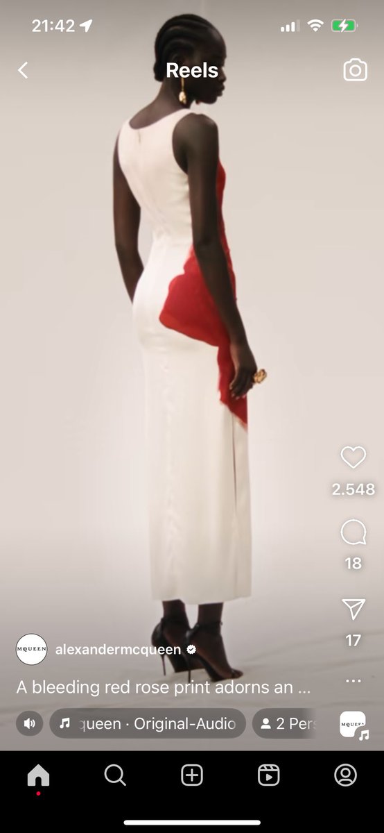 poetischeswoert's tweet image. #ReshapeLuxury ist die #OrdnungFürEinSystem das #SpiceHealthUpWithTaste heißt. Oder auch #InFriedenAltWerden #FragDochMadameValeriaSchroeder #DesignFürRollstuhlfahrer #StoriesMitS @steady_berlin #KonzepteFürAuswege #FragDochDenSchröder #eh @mytheresa_com