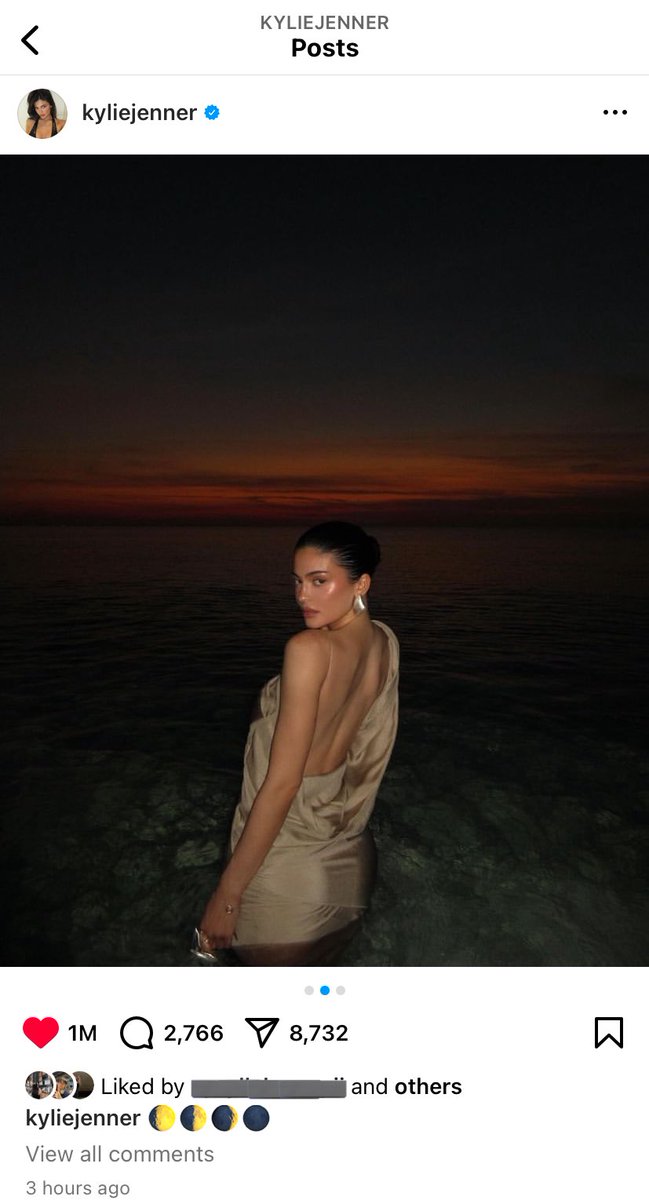 _cinnamonchic's tweet photo. Kylie Jenner is giving Georgina Wilson!💥🤪 @ilovegeorgina https://t.co/mFJnLJwzP6
