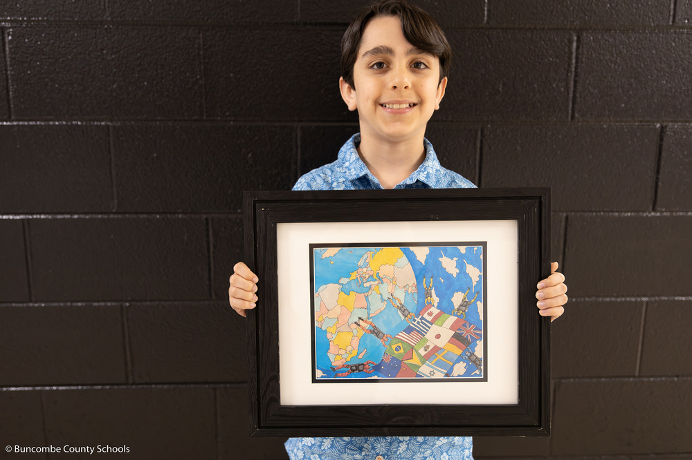 Student Unique Artwork Heads to National Competition buncombeschools.org/article/154351…