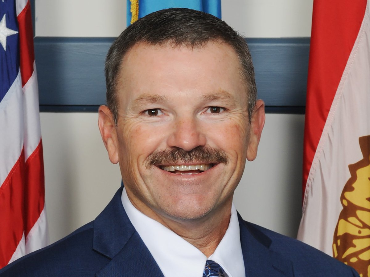 ONE TEAM: Sussex County announces major reorganization of emergency agencies, appoints Robert Murray as director of new Department of Public Safety. ow.ly/EZas50RbMa7