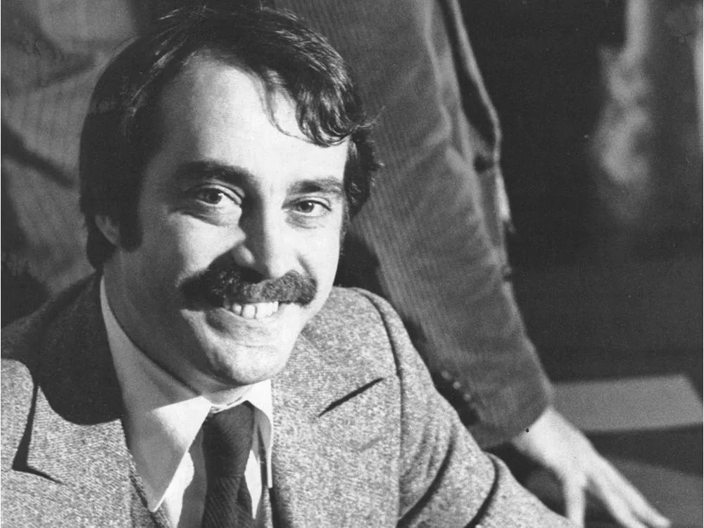 On this day in 1942, Nick Auf der Maur was born.
A columnist for the Montreal Star, he also hosted Quelque-Show on CBC.
When he ran for city council, his campaign manager was Stuart McLean.
His daughter is musician Melissa Auf Der Maur.
He died in 1998.