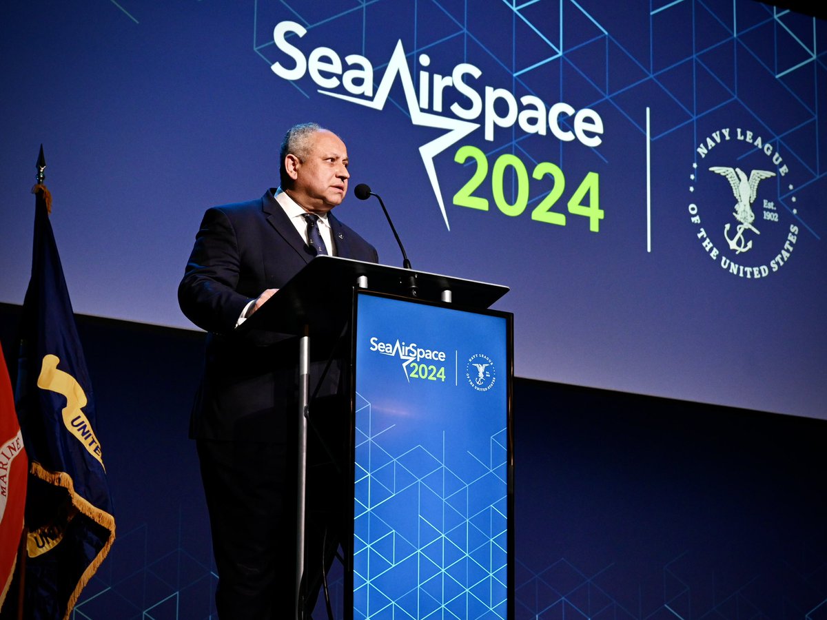 Science and technology is a means... and maritime dominance is the ends.   Incredibly proud to announce my 2024 Naval Science and Technology Strategy at @SeaAirSpace today.