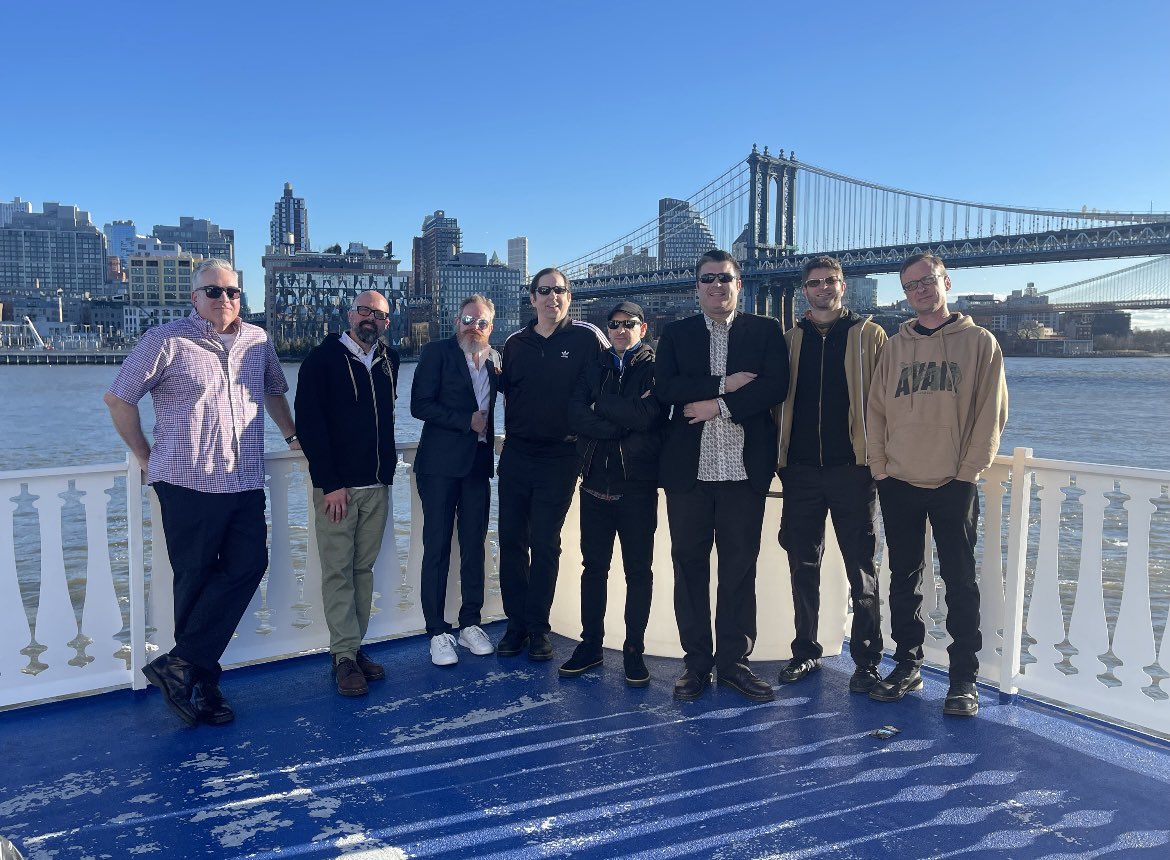 selectorM2's tweet image. Sailed away with The @pietasters & The @BouncingSoulsNJ on Sunday for a 3 hour tour! 
Stage 📸: #punknews / #mjleibo
#Pietasters #BouncingSouls  #RocksOff