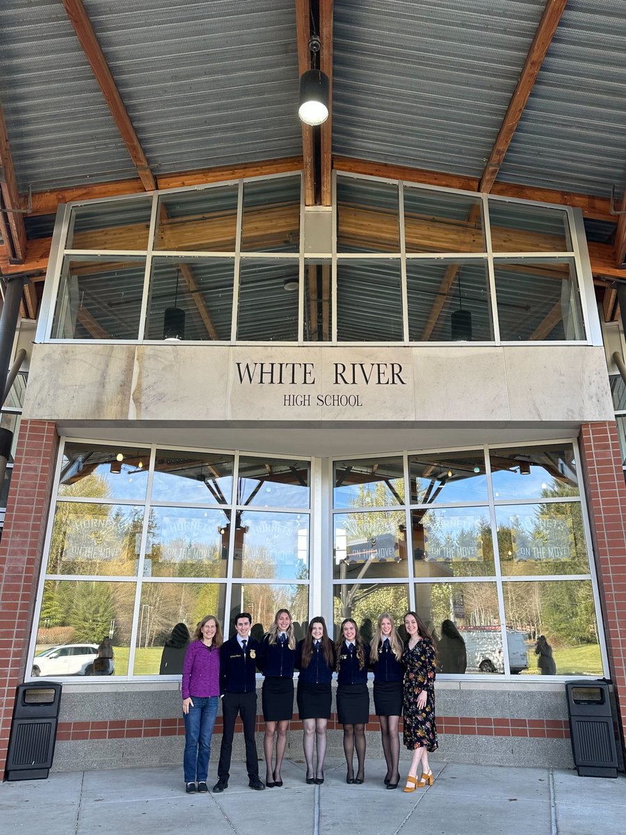 I had the chance to meet with White River High School's FFA club to hear their presentation on their Farm Bill priorities. It's always a pleasure to connect with our next generation of farmers and learn what issues are most important to them!