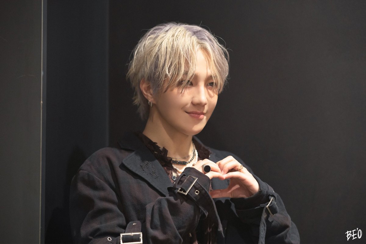BADVILLAINBR_'s tweet photo. ALELUIA! É possível que as promoções de debut do #BADVILLAIN iniciem depois do comeback de BE’O, outro artista da BPM, que acontece dia 24/04.

#BPM #BADVILLAIN https://t.co/HsypU9rXCB