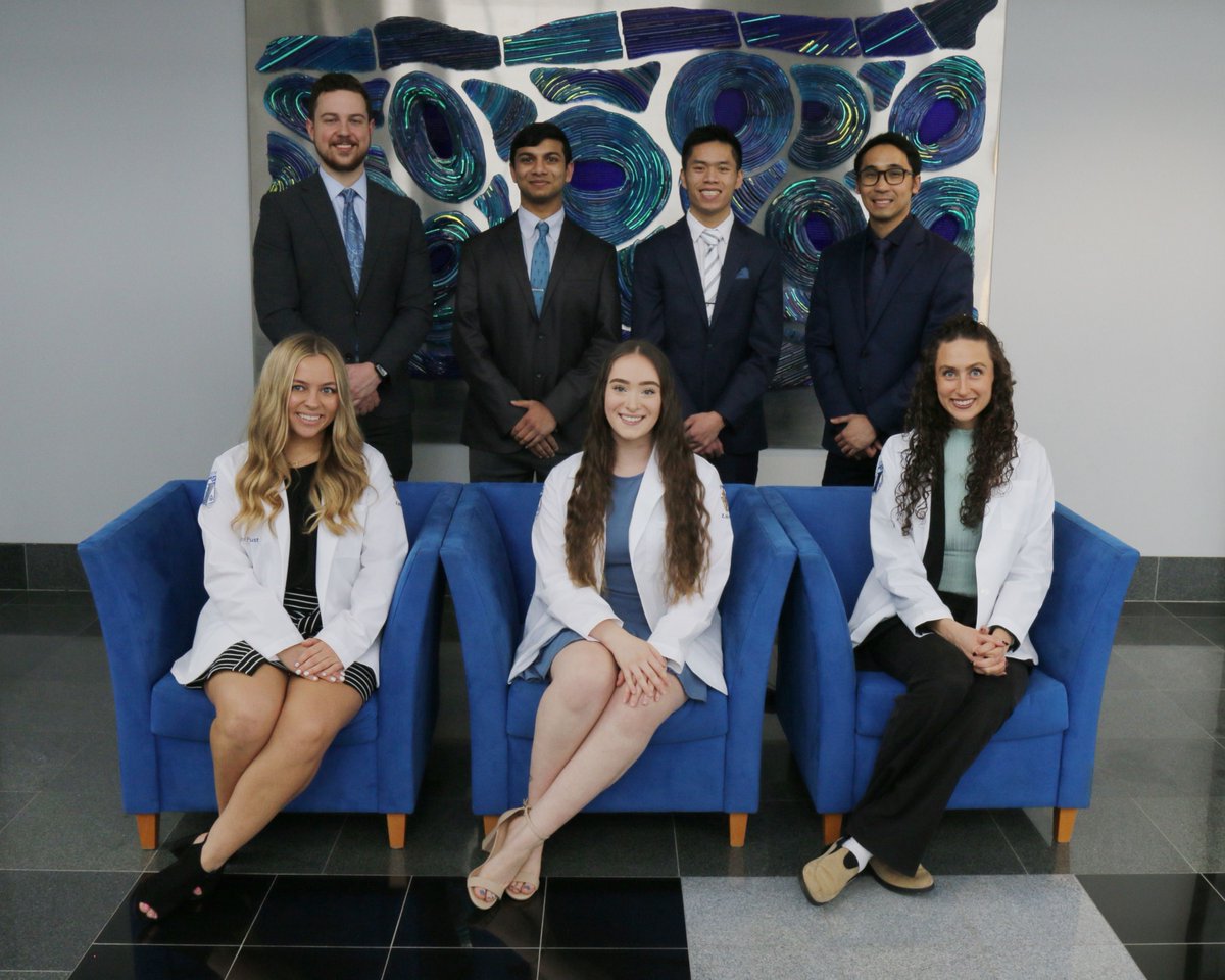 John M. Ferretti, D.O., and Silvia M. Ferretti, D.O., Student Leadership Award ​ Today we would like to congratulate 7 outstanding student doctors on receiving the John M. Ferretti, D.O., and Silvia M. Ferretti, D.O., Student Leadership Award. buff.ly/3tC5ANc