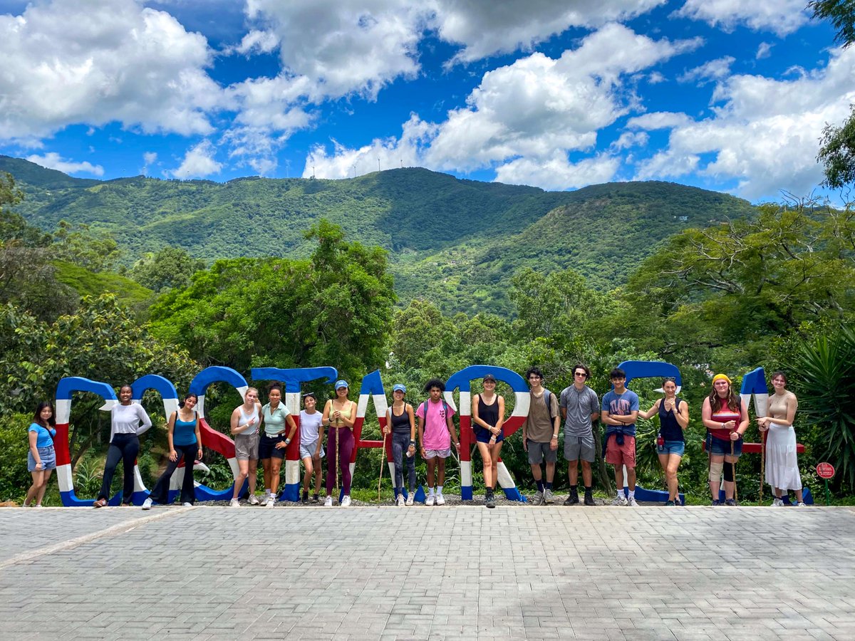 “Being able to explore a completely different culture, country, and environment allowed me to better appreciate the diversity we have in our world.” – Audrey, 2023 #YouthAmbassador to Costa Rica 🇨🇷 Learn more at: ow.ly/MQh050QyvBB #ExchangeOurWorld #CulturalExchange