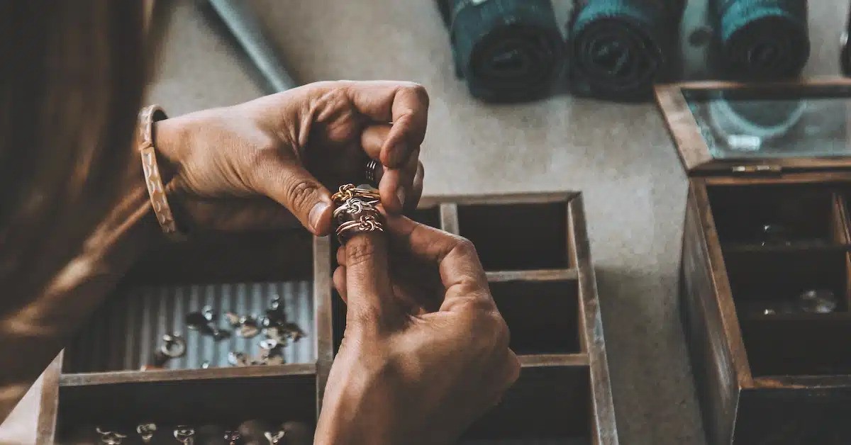 💎💎 Sparkle & Sell 💍

Keeping your jewelry store sparkling with the right inventory can be a challenge. But with NRS, we've got the best POS to help you shine. ✨

Share your biggest inventory management challenges in the comments below ⬇️! #inventorymanagement #NRSPOS