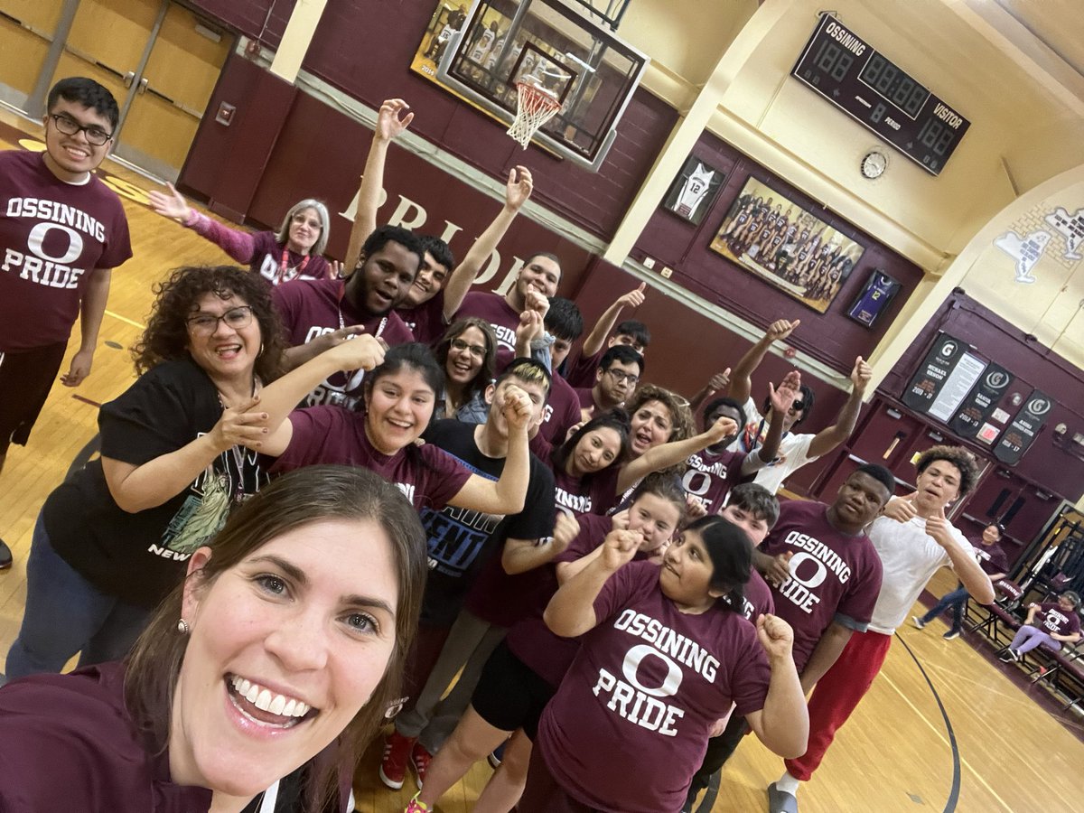 Daniela Castro tweet media