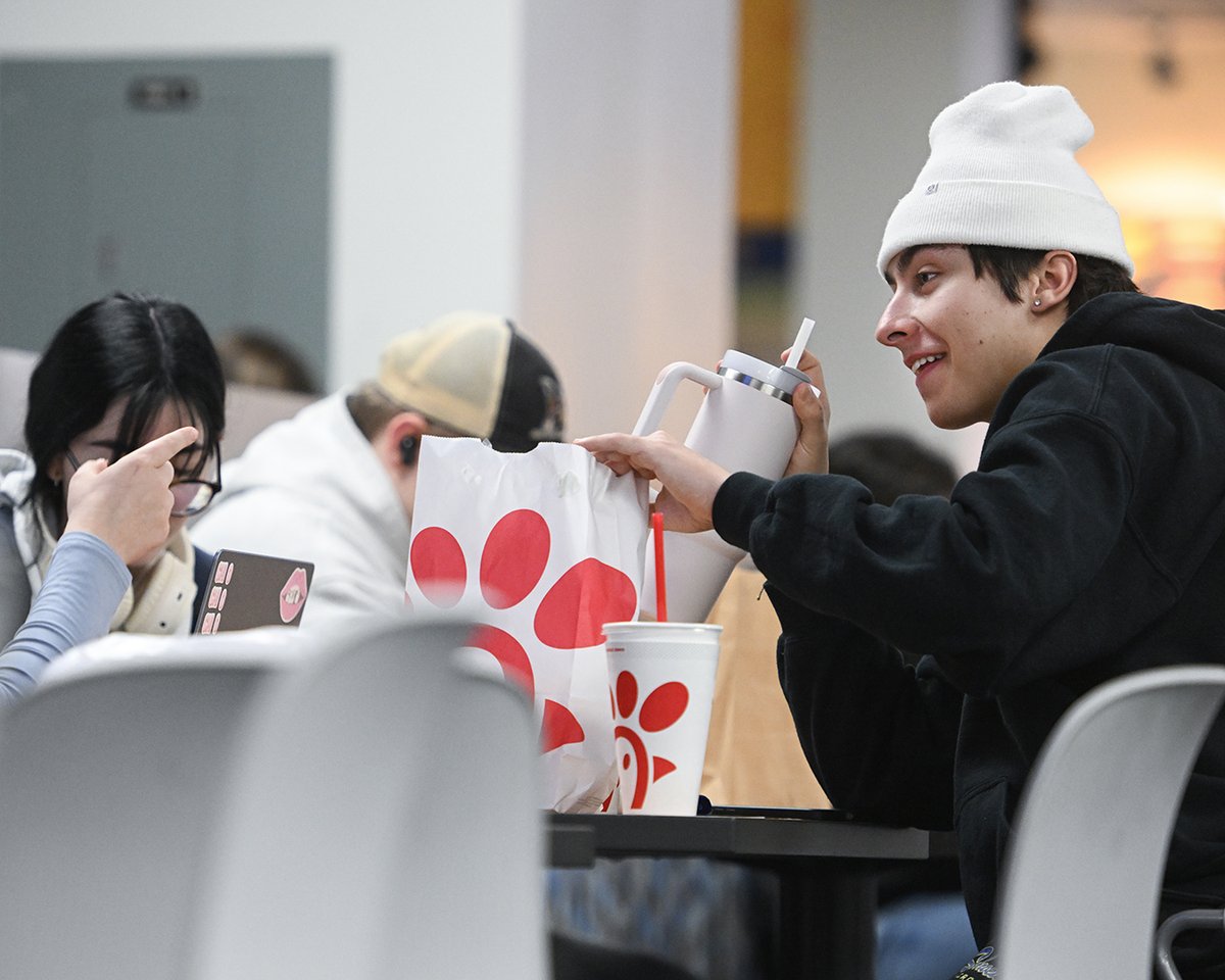 Friendly reminder 👋 Make sure to use your meal swipes and Dining Dollars before the end of the semester (May 4). Now is a great time to check your balances and treat yourself to some coffee and snacks!