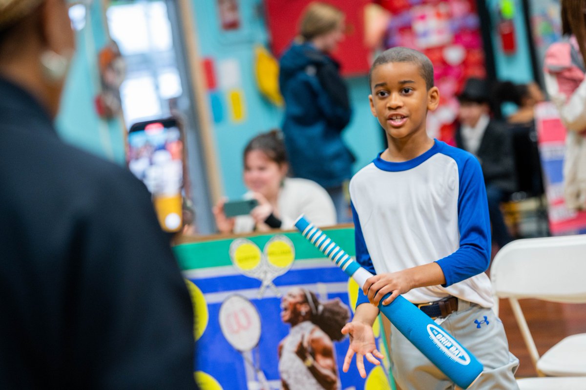 The @LawhonTPSD live Wax Museum never disappoints. #TPSD 🤳: bit.ly/LawhWax24