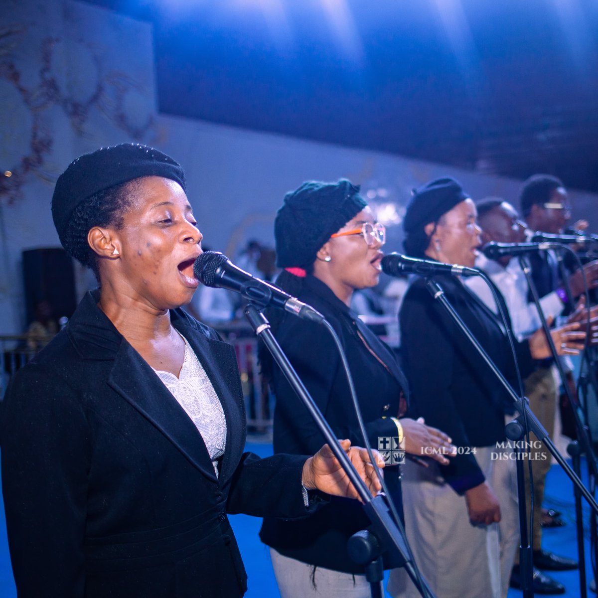 FoursquareNigr's tweet image. We open up our mouths and hearts in humble adoration to express our gratitude to God. Our heart is full of thanks.
#FoursquareNigr #ICML24 #MakingDisciples