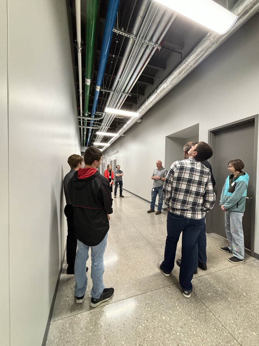This week, we hosted the Network Cable Installation Program from Ottumwa @DOLJobCorps and SYBAC students for a data center tour. It was an honor to give our guests a behind-the-scenes look at operations. Huge thanks to everyone who joined us! #datacenter #behindthescenes