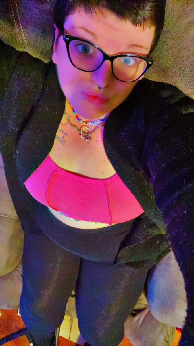 justdestiny222's tweet photo. Biggg chillin while everything I’ve manifested continues to fall into place. #thisaintcheckers #thisischess #justdestiny https://t.co/xc9kaC882w