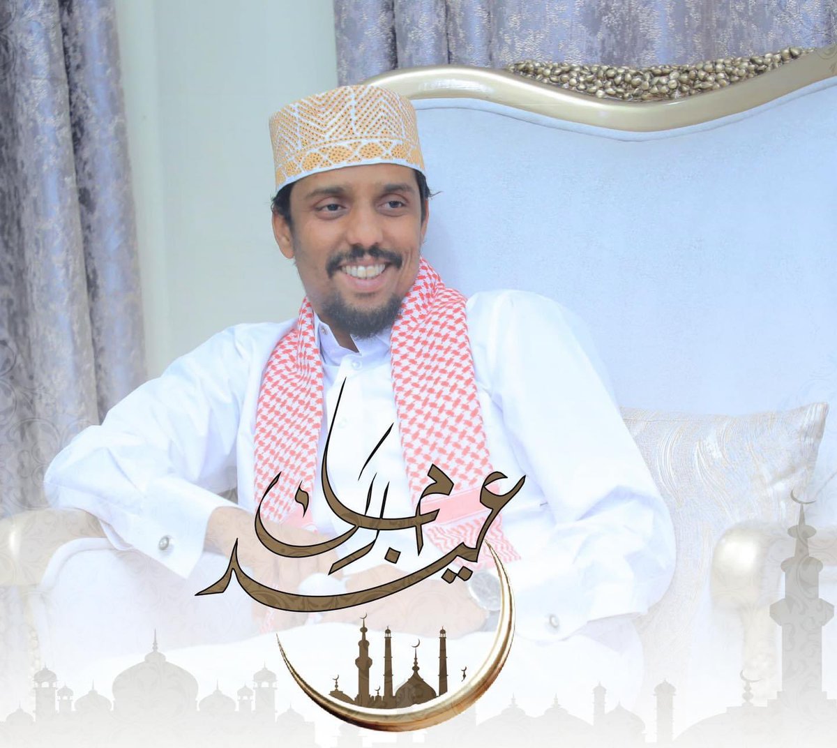 Dhammaan muslimiinta, gaar ahaan ummadda Soomaaliyeed iyo tan reer Puntland waxaan ugu hambalyeynayaa meel kasta oo ay joogaan munaasabadda barakeysan ee Ciidul Fidriga. 

Alle waxaan ka baryayaa inuu naga aqbalo soonkii iyo acmaashii wanaagsanayd ee aynu gudannay bishii