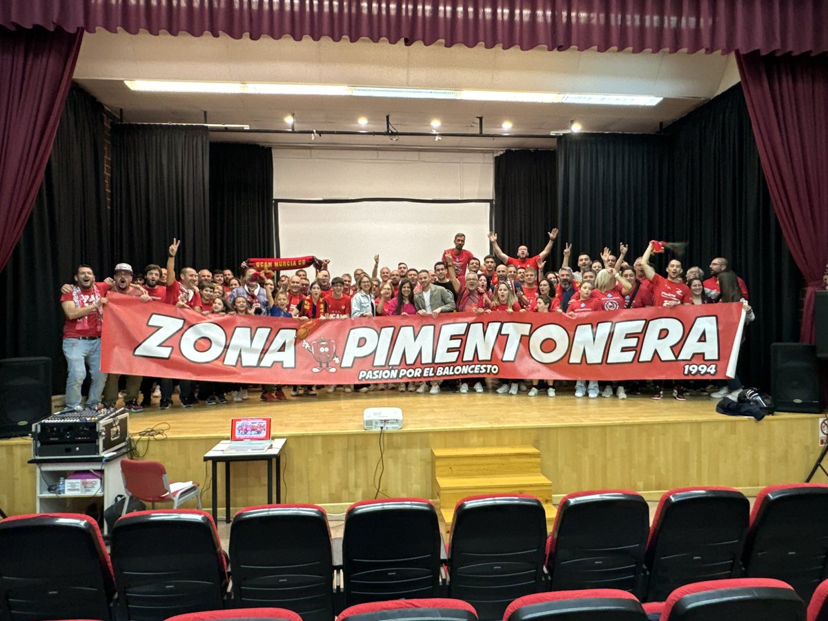 Gracias @UCAMMurcia Espero que os esté llegando todo nuestro aliento, cada canasta ha sido celebrada y cada fallo ha sido aplaudido para que podáis seguir en el partido. Enhorabuena equipo! Seguimos soñando 💪🏼🏀❤️