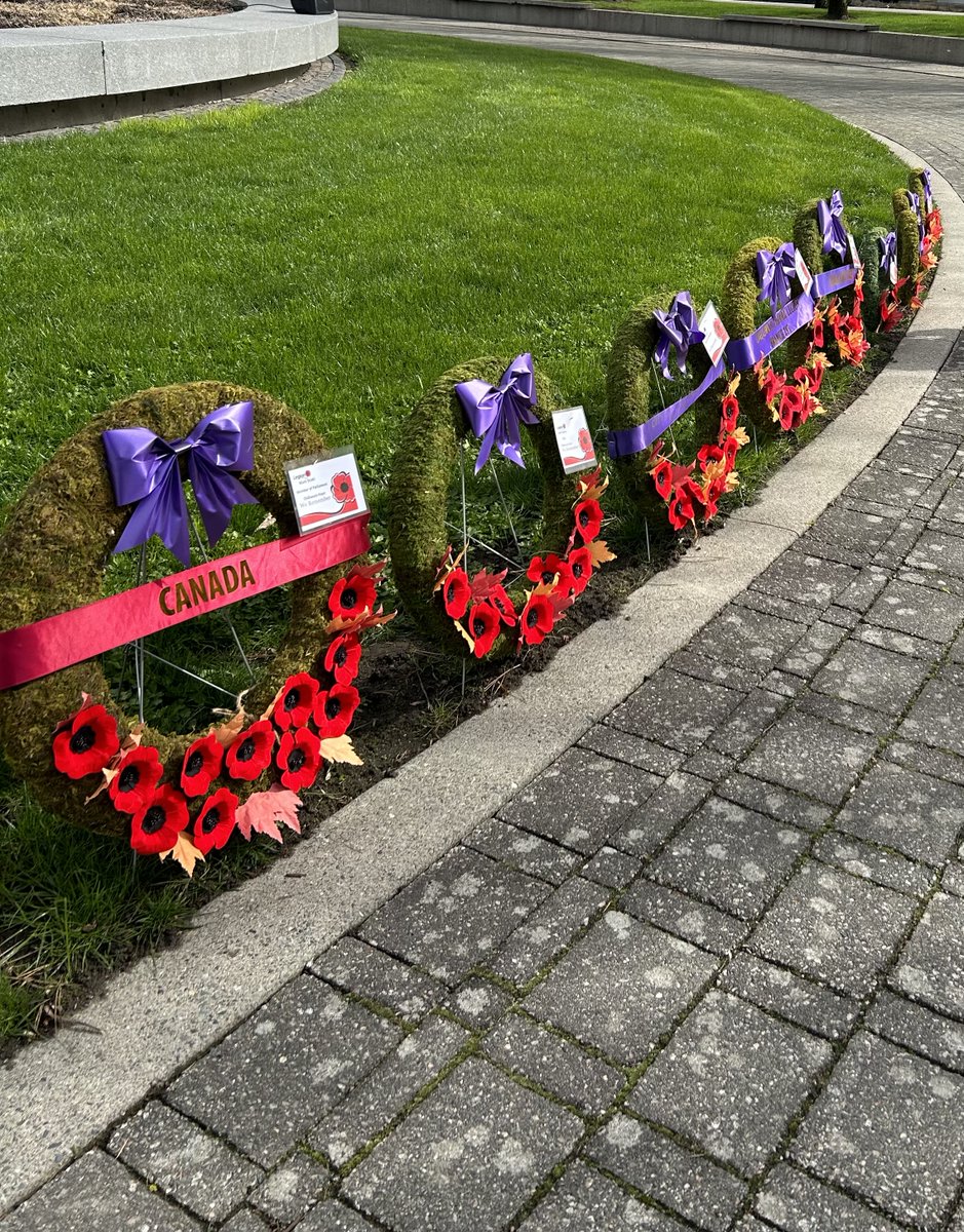 Today marks the 107th anniversary of the Battle of Vimy Ridge. At All Sappers’ Memorial Park, our community took time to remember the 3000+ Canadian soldiers who lost their lives in the battle and all the soldiers who contributed to this historic victory. Lest We Forget.