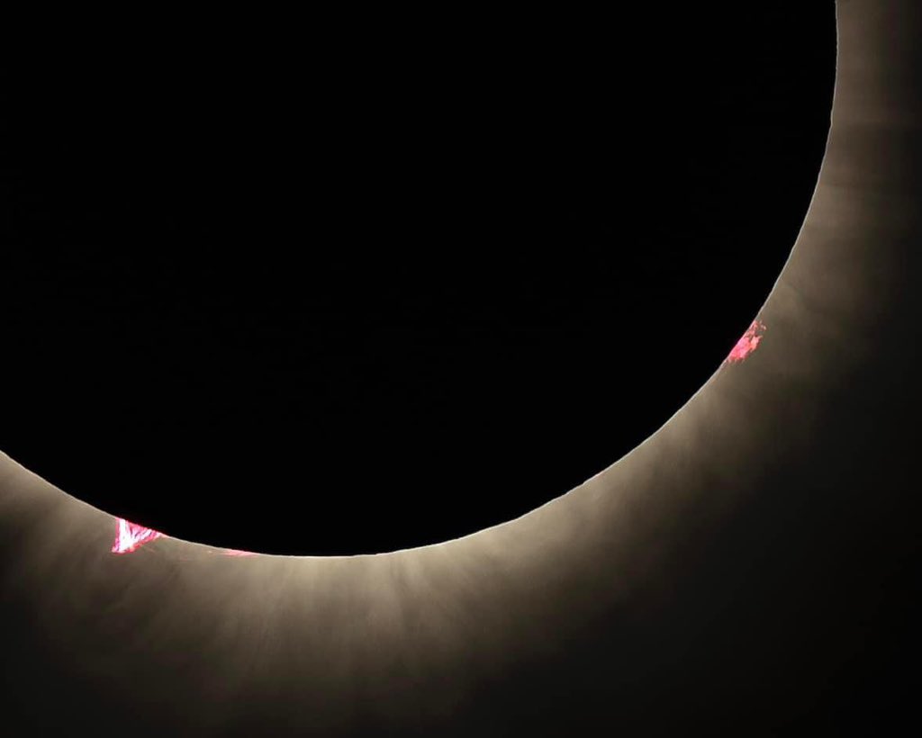 🌟 Yesterday's solar eclipse was stunning! From Baily's Beads to rare solar prominences, nature dazzled us. Huge thanks to photographer Bryan Whitmyer for capturing Marion County's magic! 📸✨ #SolarEclipse #MarionCountyMagic #Eclipse2024