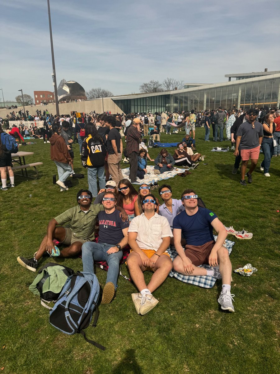 Totality 🌑☀️ We are grateful to the CWRU community, guests, staff and volunteers who helped make this experience special on our campus yesterday. Thank you for choosing Case Western Reserve to view this spectacular once-in-a-lifetime event 💙 #CWRUEclipse