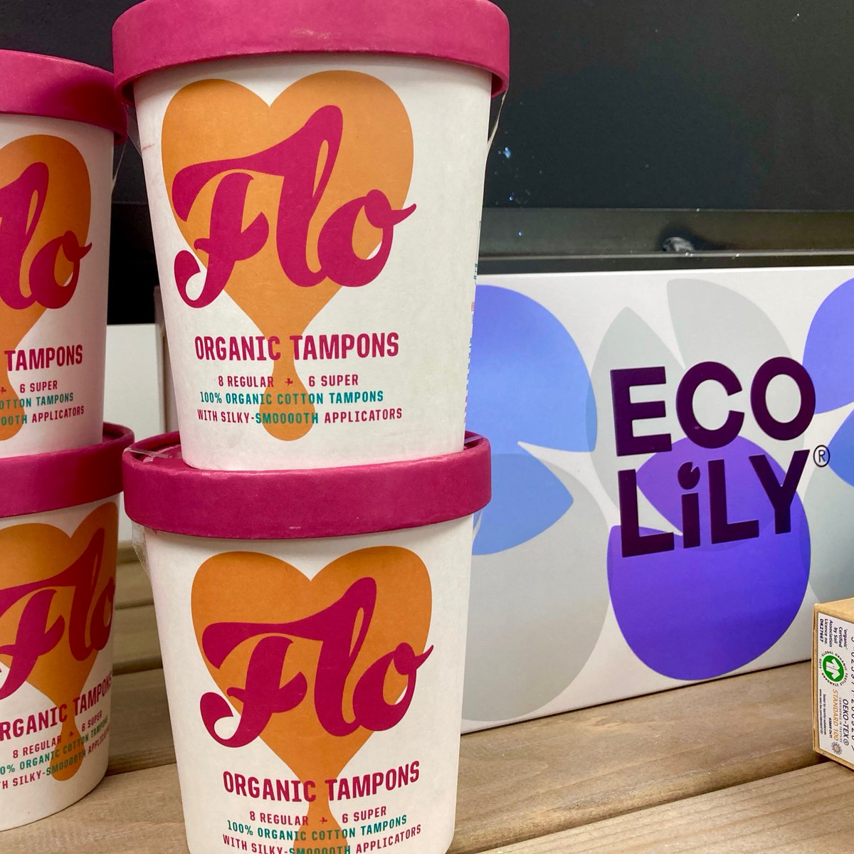 We're really pleased to be able to offer free eco-friendly and reusable period products thanks to support from @cardiffcouncil. If you live in #StMellons and need help with period products come along to St Mellons Pantry on Tuesday (9am to 5pm).