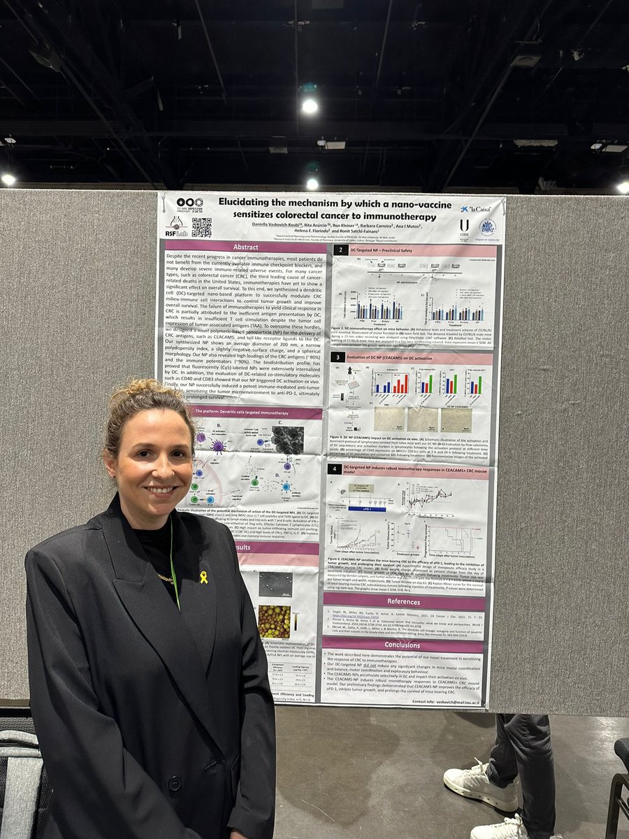 The wonderful @DaniellaVaskovich presenting her poster on DC-targeted nano-vaccine for CEACAM5 positive CRC @AACR #AACR24