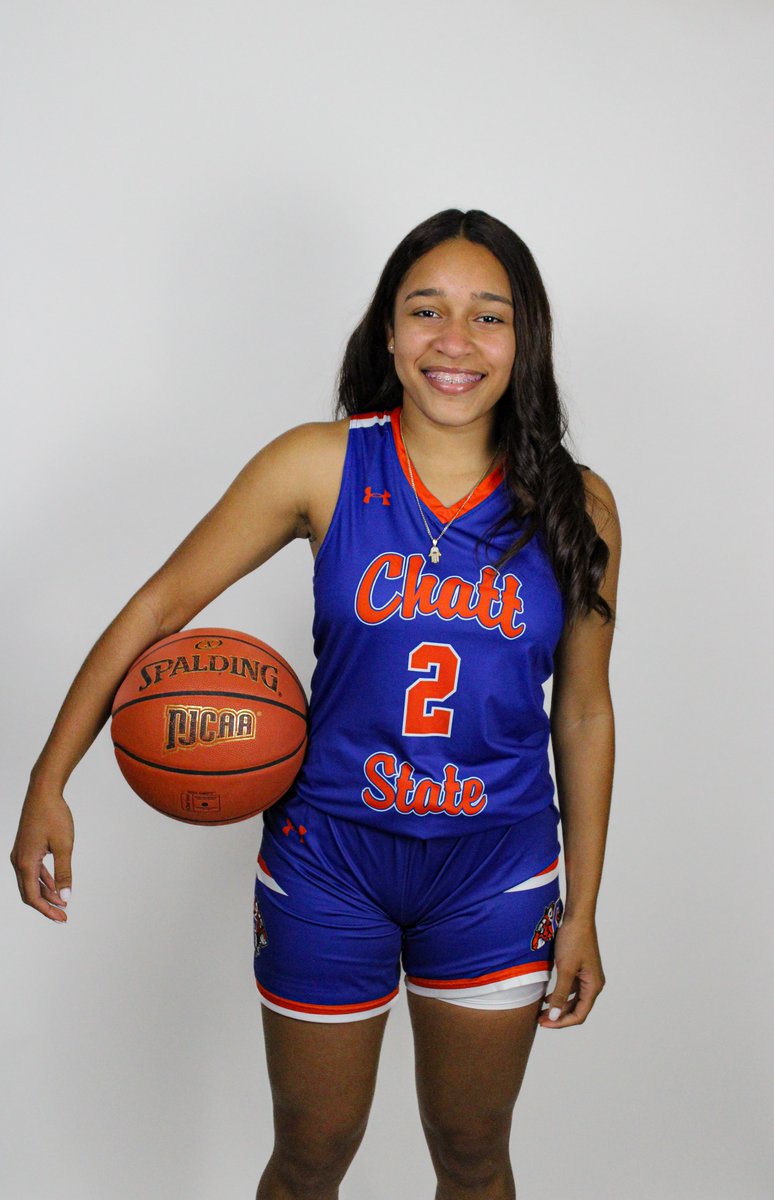 TCCAAsports's tweet photo. Congratulations to these two @TCCAAsports players for earning their all-american status.  @ChattState_WBB Silkiari Vazquez-Troche with the 3rd team honor and Asia Barr from @WaltersStateWB earning Honorable Mention. @ChattStAthletic @WaltersStSports https://t.co/mdNBg9ZaA5