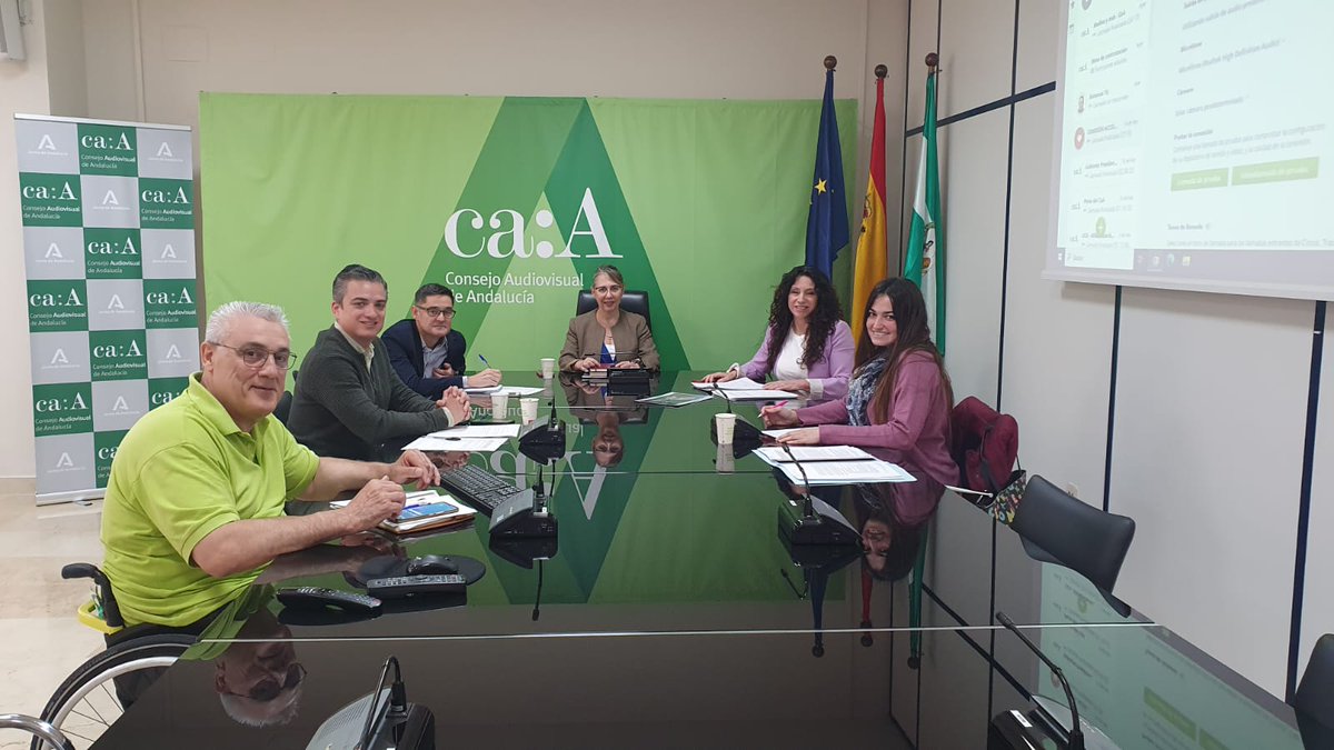 Reunión de la Comisión de Accion Social del @CAudiovisualAnd y @COCEMFESEVILLA. Buscando líneas de actuación conjuntas en materia de visibilización de la #Discapacidad, accesibilidad y formación a profesionales de la comunicación. Colaboraremos la II Semana Discapacidad y Medios