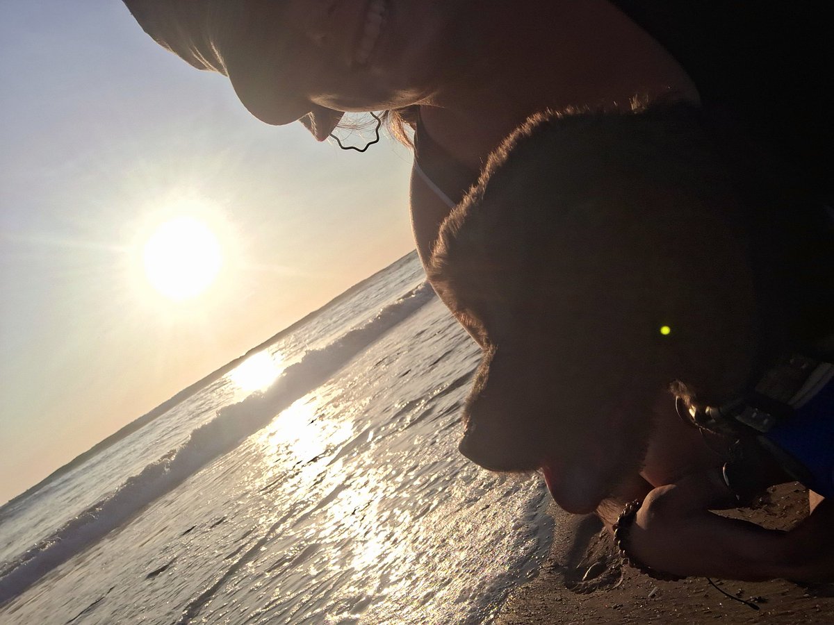 Majo_Soledispa's tweet photo. Uno de nuestros lugares favoritos🥰
The Best pet in the world🥰 https://t.co/ACe7pC3aF6