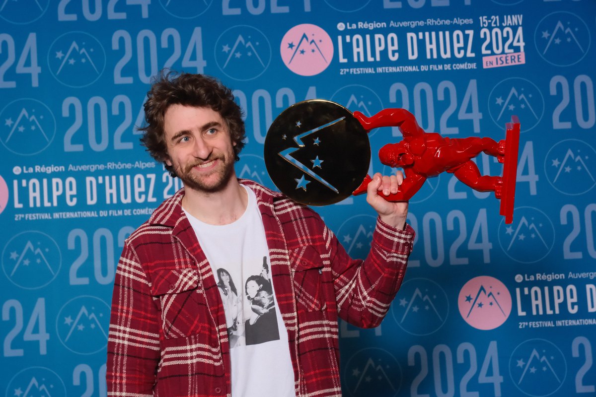 Festivalpedhuez's tweet image. 🎬 Tous en salles ! Sélection Officielle #FAH2024
 Ne manquez pas la sortie du film NOUS, LES LEROY, Grand Prix du dernier Festival de l’Alpe d’Huez ! La première réalisation de Florent Bernard, portée par Charlotte Gainsbourg et José Garcia est à découvrir au cinéma dès demain !