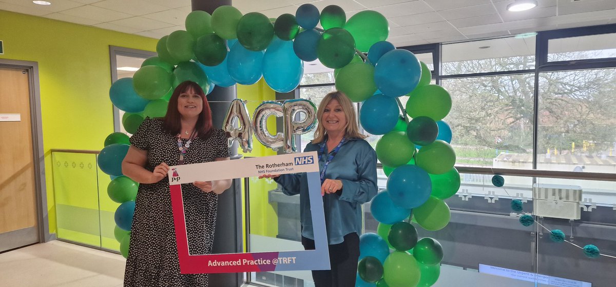 PePortfolio's tweet photo. If you are at our ACP Open Evening, pop along and say Hi to Helen and Debbie

#ACP #AdvancedClinicalPractice #CPD #Education #ePortfolio https://t.co/nPTJpJCENG