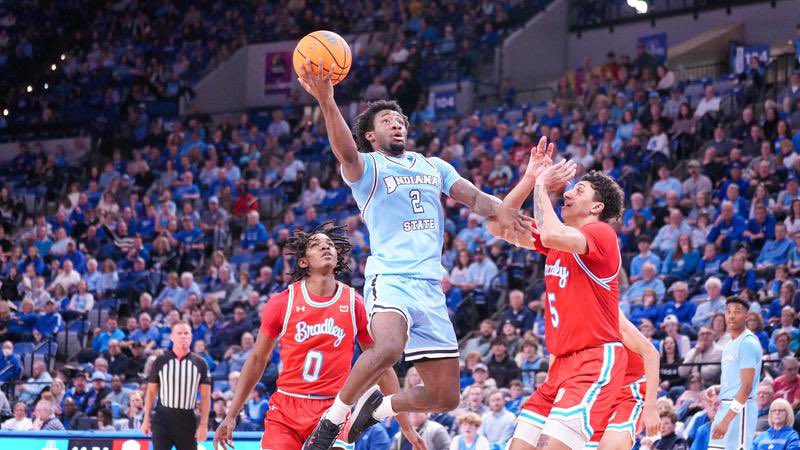 Indiana State junior Isaiah Swope has entered the transfer portal. 

The 5’10” guard started 37/37 games played, averaging 15.9 points, 3.0 rebounds, 2.1 assists, and 1.3 steals. Swope shot 43% from the field, and 36% from 3 (113/312). 

All-MVC Second Team Selection