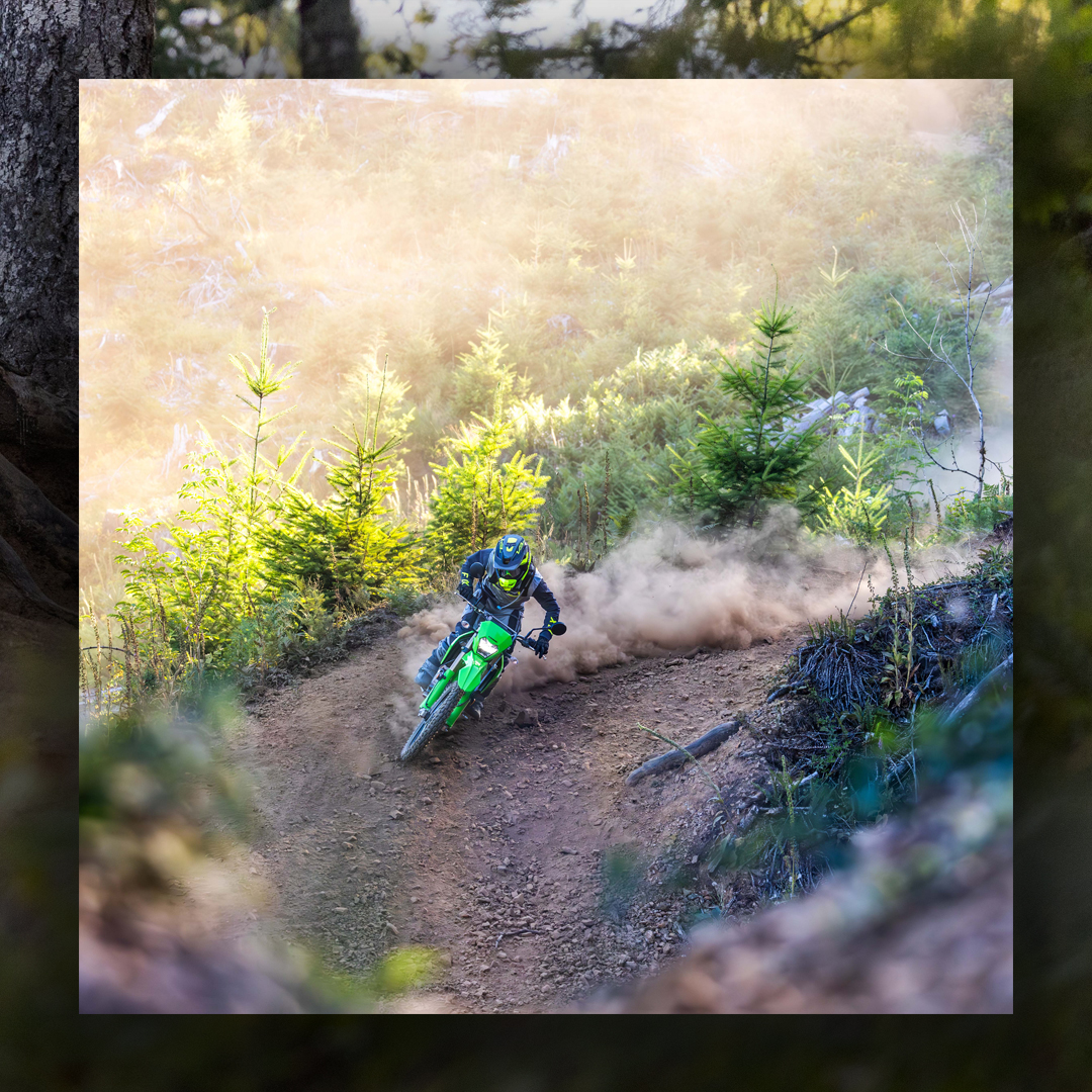 There's no better feeling than rolling out straight from your garage to your favorite trails! Thanks to the #KLX300 dual-sport you can make that happen. 😎 #KLX #GetOutAndPlay #GoodTimes #Kawasaki