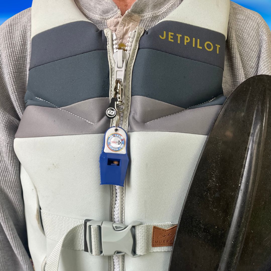 resqmeinc's tweet image. Carrying a whistle while boating🚢, scuba diving🤿, paddle boarding, or kayaking 🚣 is a safety essential that serves as a powerful, audible tool that can signal for help

Get your Whistle For Life® today! 👉 bit.ly/WhistleFL
#wateractivity #boating #whistle #stayprepared