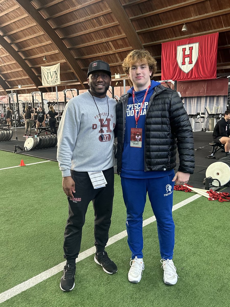 Had an amazing spring practice visit @HarvardFootball!! Thank you so much for the invitation and the experience!! Can’t wait to be back soon!! @Coach_Aurich @skwilliamsjr @CoachJimJackson @Crim_Recruiting