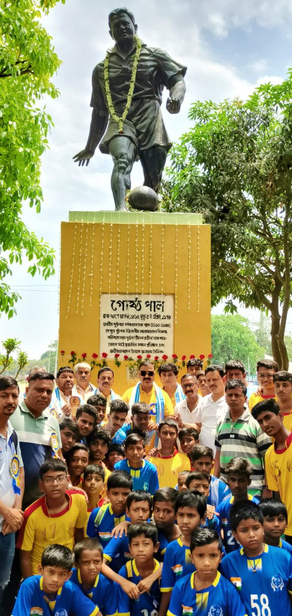 The man the myth the legend,Goshto Paul the iconic footballer who played bare foot and showed the face of deafeat to the British.I was invited by my Big Brother President of Bengal #Olympic Association Mr.Swapan Banerjee,to mark the death anniversary of this legendary footballer