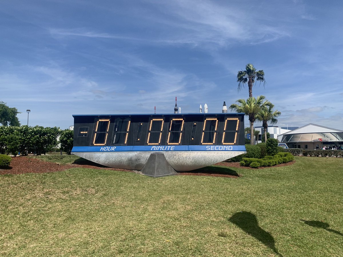 grumpy_ba_stard's tweet image. At KSC today for the first time, hopefully will be blessed with seeing #DeltaIVHeavy final launch.
Best of luck @ulalaunch &amp;amp; @torybruno 🚀